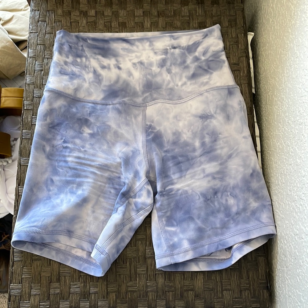 Lululemon Align 6” Tye Dye Shorts